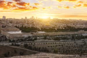 י"ז בתמוז | שיעור קבלה | בעל הסולם | הרב אשלג | מאמר קבלה