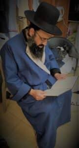 הרב שקד אליהו פנחס | בגלימת המקובל האלוקי הרב יצחק כדורי זצ"ל